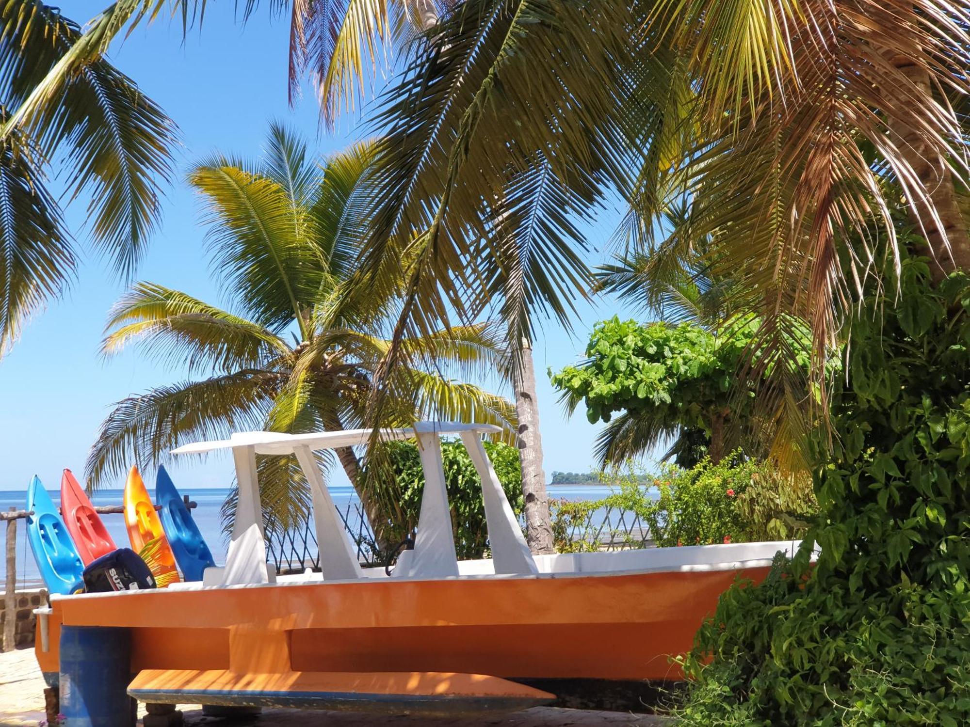 Anjiamarango Beach Resort Befotaka Bay Екстериор снимка